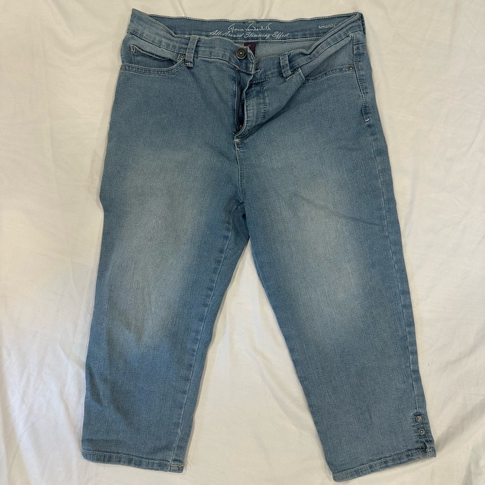 Gloria Vanderbilt Capri Pants
